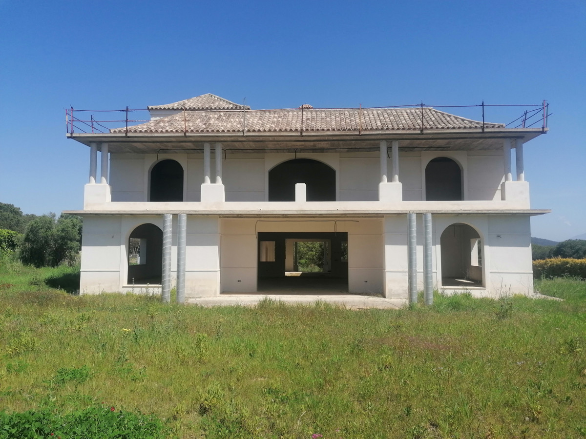 Villa for sale in Sotogrande 1,280,000€